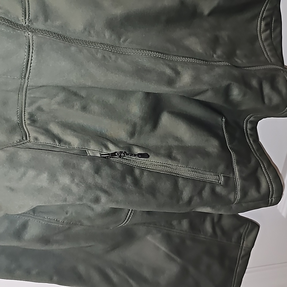 NWT Swiss Tech (M) Soft Shell Jacket - Picture 5 of 10